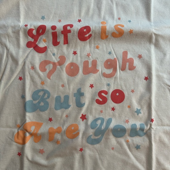 Cream Graphic Tee - Short Sleeve - Picture 4 of 5